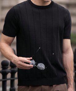 Men's Short Sleeve Knit Vertical Striped Crew Neck Top (Black)