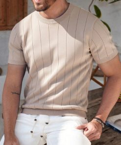 Men's Short Sleeve Knit Vertical Striped Crew Neck Top (Apricot)