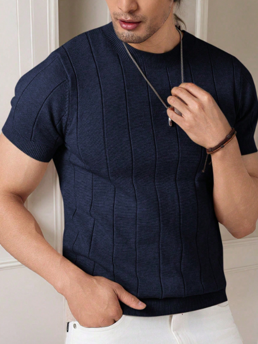Men's Short Sleeve Knit Vertical Striped Crew Neck Top (Navy-blue)